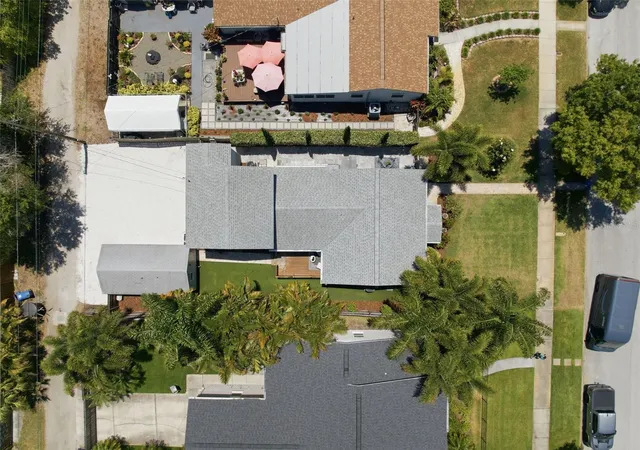 Photo 1 of Single family home for sale at 3105 Jackson St N, St Petersburg, FL 33704 | MLS# TB8504416 | Listing updated on 2026-10-21