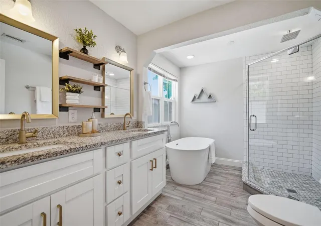 Photo 4 of Single family home for sale at 3105 Jackson St N, St Petersburg, FL 33704 | MLS# TB8504416 | Listing updated on 2026-10-21