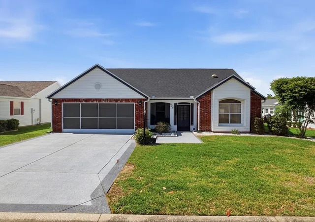 Photo 1 of Single family home for sale at 820 Cortez Ave, The Villages, FL 32159 | MLS# G5111892 | Listing updated on 2026-09-10
