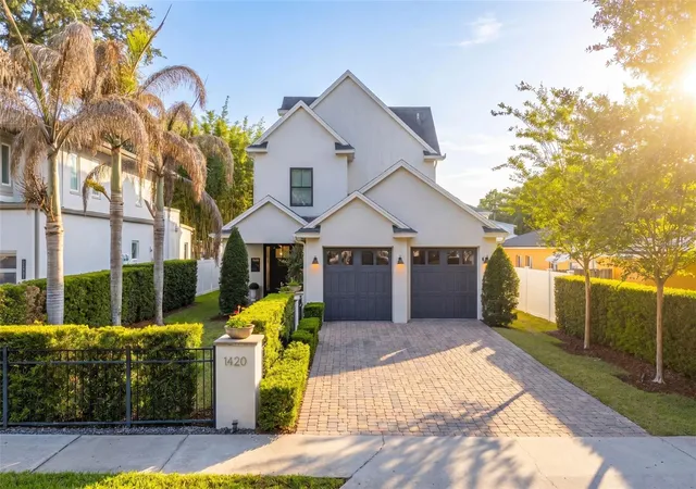 Photo 1 of Single family home for sale at 1420 Magnolia Ave, Winter Park, FL 32789 | MLS# O6404564 | Listing updated on 2026-09-12
