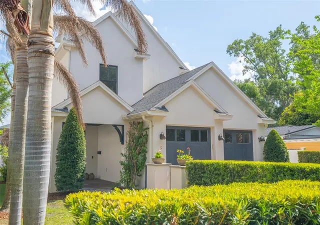 Photo 4 of Single family home for sale at 1420 Magnolia Ave, Winter Park, FL 32789 | MLS# O6404564 | Listing updated on 2026-09-12