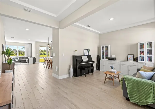 Photo 4 of Single family home for sale at 506 Sun Chaser Dr, Nokomis, FL 34275 | MLS# N6144206 | Listing updated on 2026-09-15