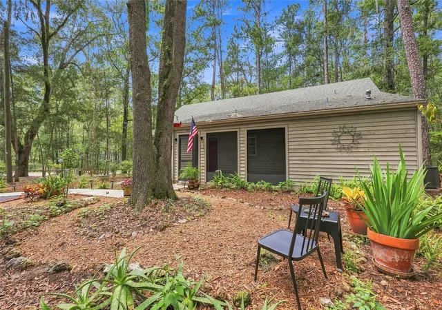 Photo 3 of Single family home for sale at 5201 SW 86 Terrace, Gainesville, FL 32608 | MLS# GC540072 | Listing updated on 2026-10-06