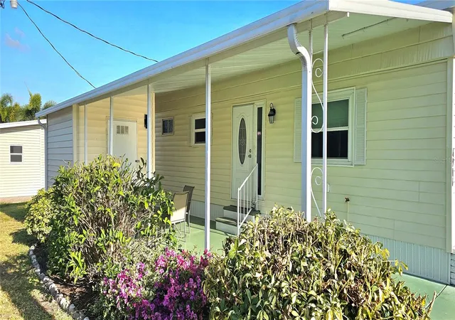 Manufactured home for sale at 4906 E 7th A St #712, BRADENTON, FL 34203 | MLS# A4692553