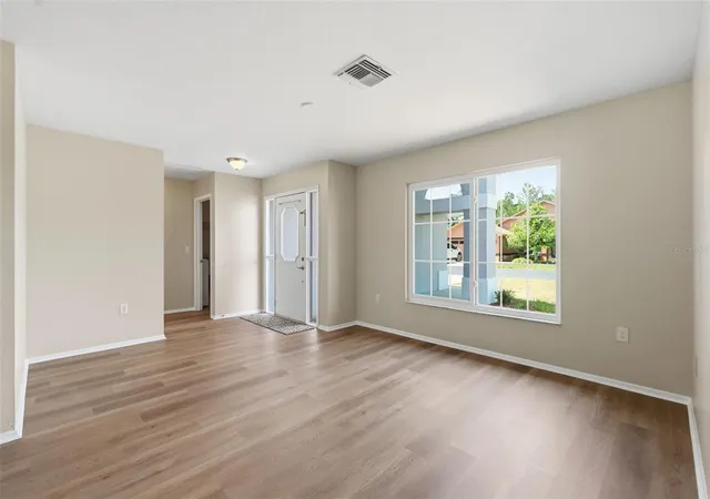 Photo 4 of Single family home for sale at 10340 Alberta Ct, New Port Richey, FL 34654 | MLS# TB8505249 | Listing updated on 2026-09-11