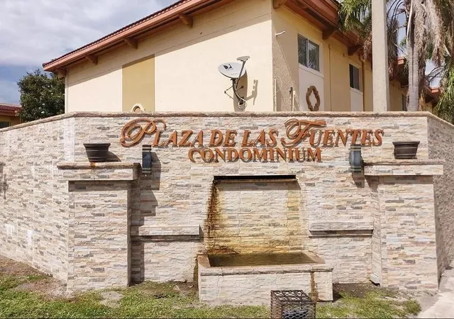 Condo for sale at 728 Ridenhour Cir #728, ORLANDO, FL 32809 | MLS# S5149283