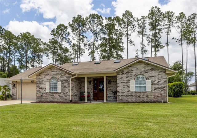 Photo 1 of Single family home for sale at 29 Wood Hvn Dr, Palm Coast, FL 32164 | MLS# FC318306 | Listing updated on 2026-10-28