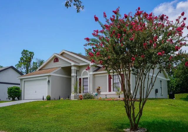 Photo 1 of Single family home for sale at 8141 Golf Clb Ct, Hudson, FL 34667 | MLS# TB8505790 | Listing updated on 2026-09-10