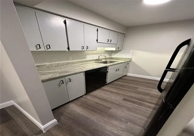 Photo 4 of Condo for sale at 165 Picardy Villa Cir #202, Brandon, FL 33510 | MLS# TB8505798 | Listing updated on 2026-09-14