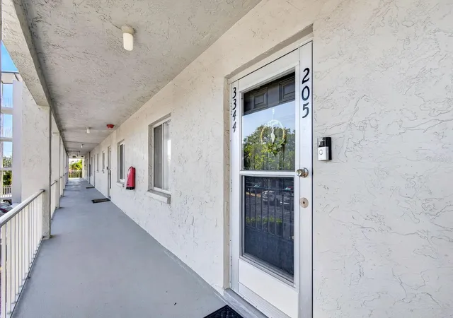 Photo 1 of Condo for sale at 3344 Lake Bayshore Dr #P205, Bradenton, FL 34205 | MLS# A4692772 | Listing updated on 2026-09-15