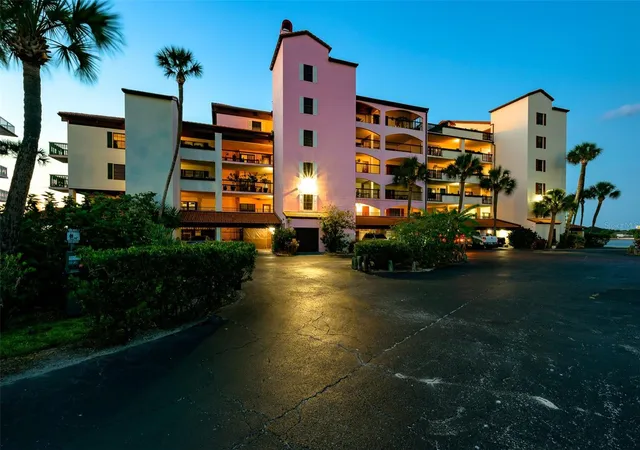 Photo 3 of Condo for sale at 731 Marina Point Dr #731, Daytona Beach, FL 32114 | MLS# V4948935 | Listing updated on 2026-09-14