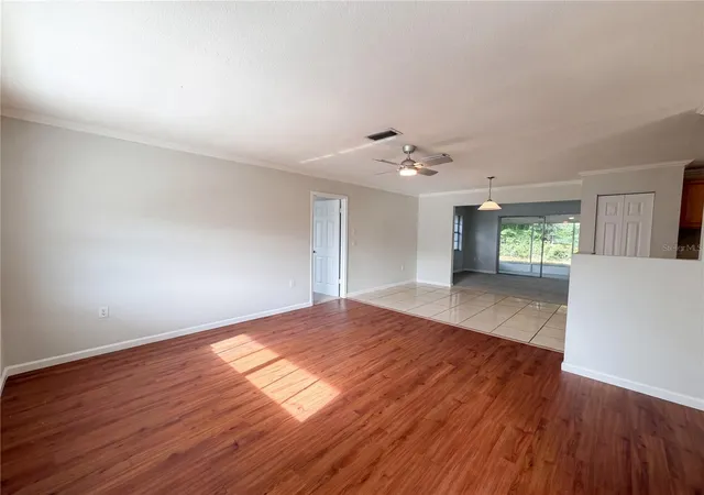 Photo 3 of Sale Pending at 15246 Sw 43rd Terrace Rd, Ocala, FL 34473 | MLS# O6406248 | Listing updated on 2026-09-25
