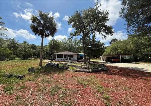 Manufactured home for sale at 186 Gladys Ave, INGLIS, FL 34449 | MLS# G5112130