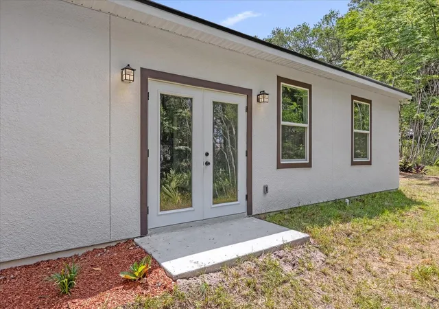 Photo 2 of Single family home for sale at 1126 S Thompson Ave, Deland, FL 32720 | MLS# O6406576 | Listing updated on 2026-09-14
