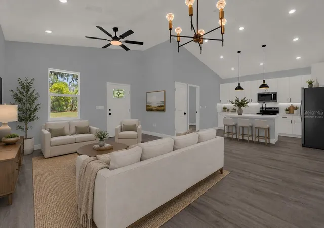 Photo 4 of Single family home for sale at 1126 S Thompson Ave, Deland, FL 32720 | MLS# O6406576 | Listing updated on 2026-09-14