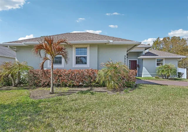 Photo 23 of Sale Pending at 3955 Oak Holw Ave, VERO BEACH, FL 32966 | MLS# O6406658 | Listing updated on 2026-10-16