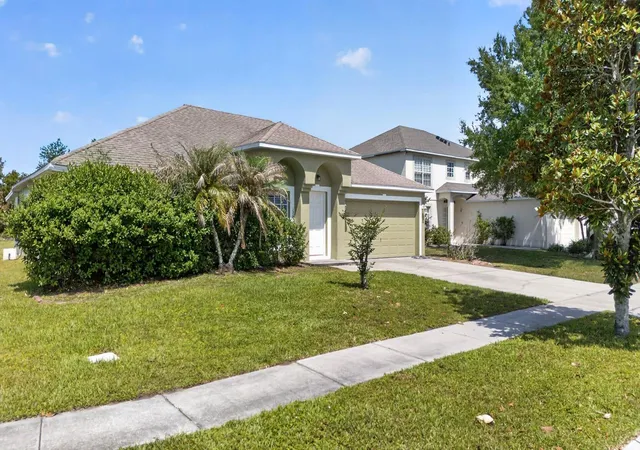 Photo 3 of Single family home for sale at 4020 Sunny Day Way, Kissimmee, FL 34744 | MLS# S5149650 | Listing updated on 2026-10-26