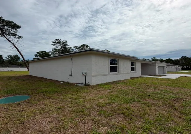 Photo 3 of Single family home for sale at 7939 SW 141st Place, Ocala, FL 34473 | MLS# O6406713 | Listing updated on 2026-09-15