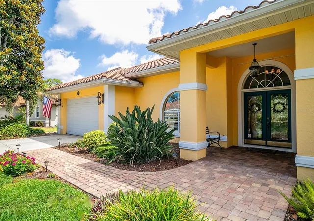Photo 4 of Sale Pending at 1956 White Feather Ln, Nokomis, FL 34275 | MLS# A4693232 | Listing updated on 2026-10-05