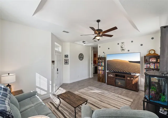 Photo 4 of Single family home for sale at 2720 Savannah Dr, Leesburg, FL 34748 | MLS# G5112225 | Listing updated on 2026-09-29