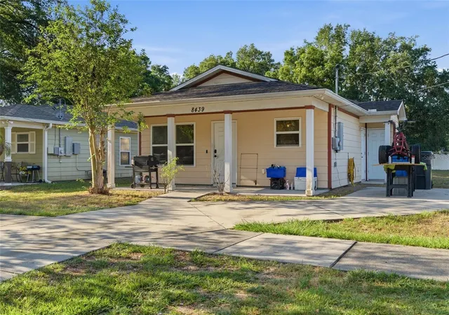 Photo 1 of Single family home for sale at 8439 Radio Ln, Tampa, FL 33619 | MLS# TB8507531 | Listing updated on 2026-09-28