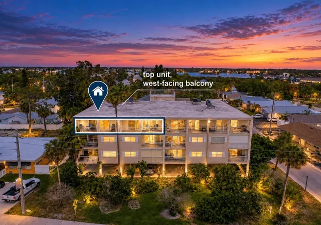 Photo 1 of Condo for sale at 1005 Gulf Blvd #10, Indian Rocks Beach, FL 33785 | MLS# TB8507544 | Listing updated on 2026-10-01