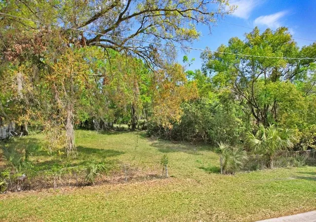 Photo 4 of Land for sale at 710 E Ohio St, Plant City, FL 33563 | MLS# TB8507659 | Listing updated on 2026-09-14
