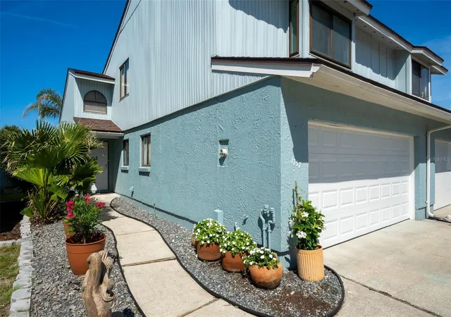 Townhouse for sale at 1757 Windsong Cir, FLAGLER BEACH, FL 32136 | MLS# O6407149