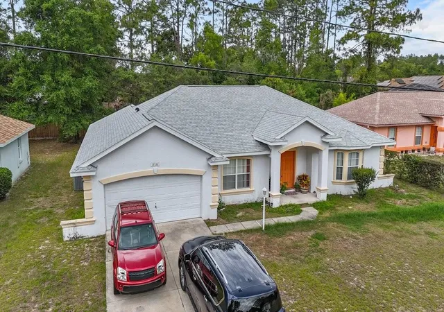Photo 2 of Single family home for sale at 13536 Sw 81st Circle, Ocala, FL 34473 | MLS# O6407271 | Listing updated on 2026-09-14