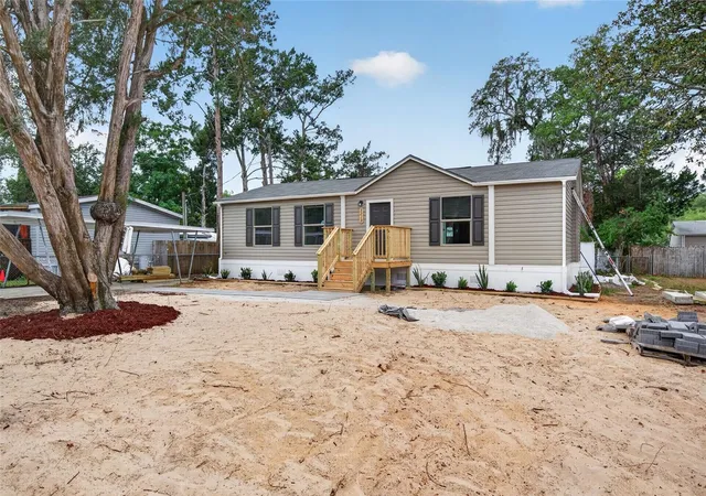 Photo 1 of Manufactured home for sale at 3219 Welsh St, Spring Hill, FL 34606 | MLS# TB8508239 | Listing updated on 2026-10-01