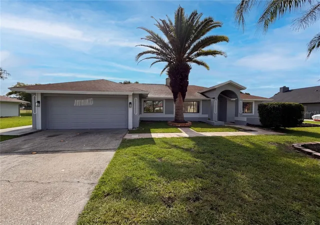 Photo 1 of Single family home for sale at 2631 Alabaster Ave, Orlando, FL 32833 | MLS# O6408100 | Listing updated on 2026-09-30