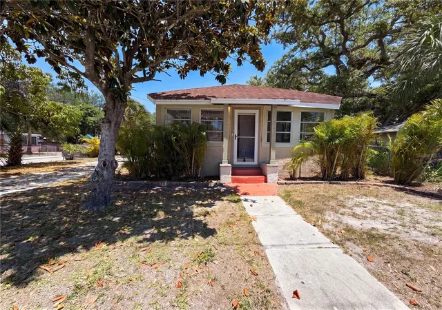 Photo 1 of Sale Pending at 2228 N Orange Ave, Sarasota, FL 34234 | MLS# O6408224 | Listing updated on 2026-09-15