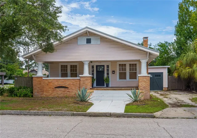 Photo 2 of Single family home for sale at 419 W Park Ave, Tampa, FL 33602 | MLS# TB8509308 | Listing updated on 2026-09-18
