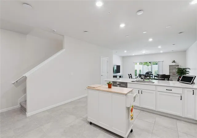 Photo 4 of Townhouse for sale at 1995 Canny Cvs, Winter Park, FL 32792 | MLS# G5112476 | Listing updated on 2026-09-14