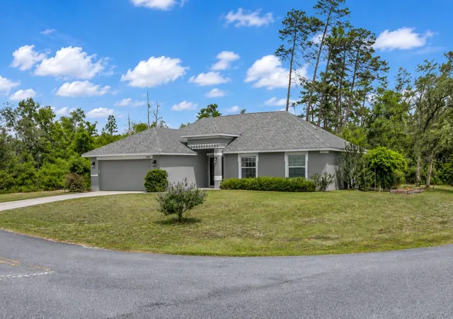 Photo 3 of Single family home for sale at 15947 Southwest 26th Ct, Ocala, FL 34473 | MLS# O6408868 | Listing updated on 2026-10-08
