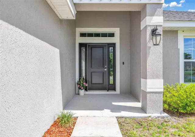Photo 4 of Single family home for sale at 15947 Southwest 26th Ct, Ocala, FL 34473 | MLS# O6408868 | Listing updated on 2026-10-08