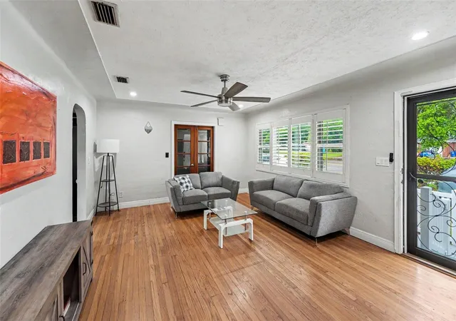Photo 4 of Single family home for sale at 6242 5th Avenue N, Saint Petersburg, FL 33710 | MLS# TB8510666 | Listing updated on 2026-10-21