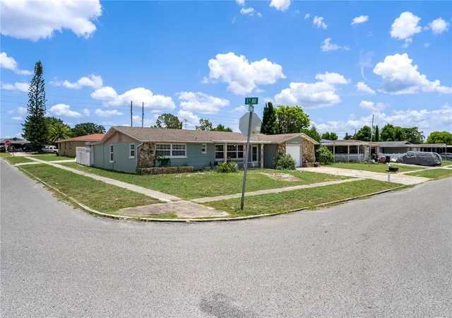 Photo 1 of Single family home for sale at 4934 Daphne St, NEW PORT RICHEY, FL 34652 | MLS# W7885942 | Listing updated on 2026-10-06