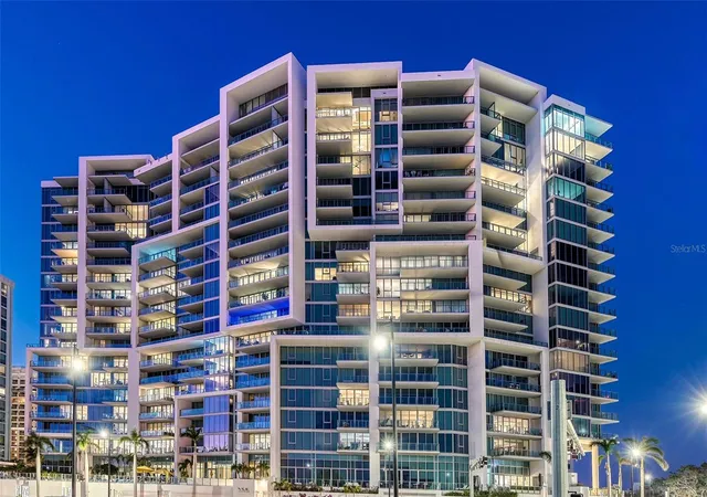 Photo 1 of Condo for sale at 1155 N Gulfstream Ave #308, Sarasota, FL 34236 | MLS# A4694425 | Listing updated on 2026-09-23