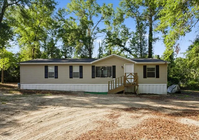 Photo 1 of Manufactured home for sale at 173 Sw Boundary Way, Fort White, FL 32038 | MLS# GC540502 | Listing updated on 2026-09-15