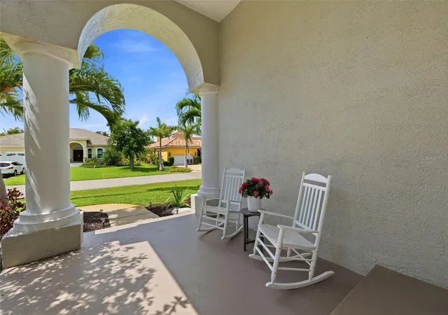 Photo 2 of Single family home for sale at 631 De Soto Dr, Saint Petersburg, FL 33715 | MLS# TB8511025 | Listing updated on 2026-10-10