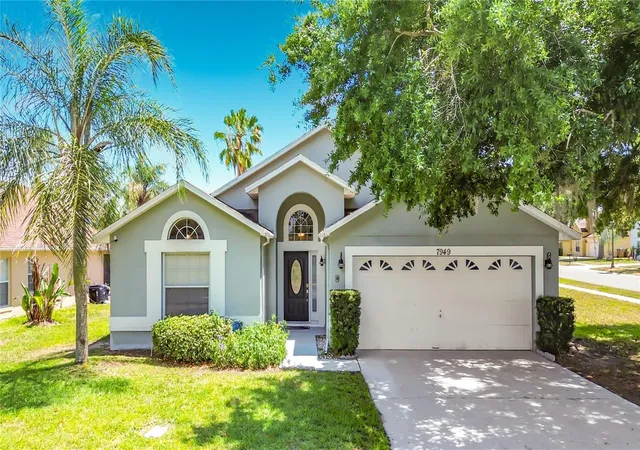 Photo 1 of Single family home for sale at 7949 Golden Pond Cir, Kissimmee, FL 34747 | MLS# S5150418 | Listing updated on 2026-09-10