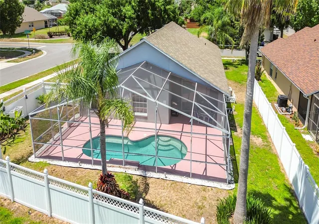 Photo 2 of Single family home for sale at 7949 Golden Pond Cir, Kissimmee, FL 34747 | MLS# S5150418 | Listing updated on 2026-09-10