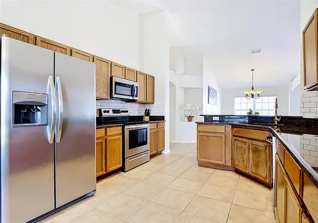 Photo 3 of Single family home for sale at 7949 Golden Pond Cir, Kissimmee, FL 34747 | MLS# S5150418 | Listing updated on 2026-09-10