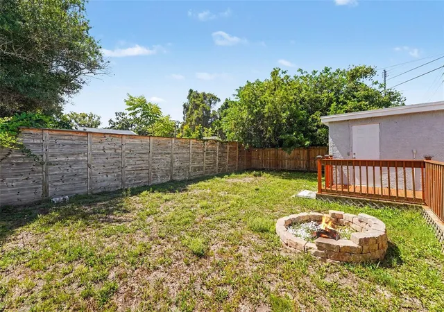 Photo 4 of Single family home for sale at 1940 N Betty Ln, Clearwater, FL 33755 | MLS# TB8511403 | Listing updated on 2026-09-15