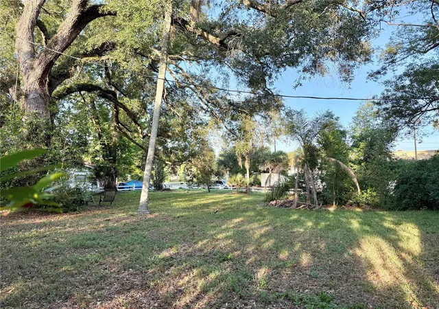 Photo 3 of Land for sale at 304 Springdale Pl, Temple Terrace, FL 33617 | MLS# TB8511681 | Listing updated on 2026-10-01