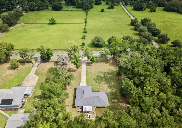 Photo 2 of Single family home for sale at 11988 Sw 38th Street, Ocala, FL 34481 | MLS# OM725293 | Listing updated on 2026-09-12