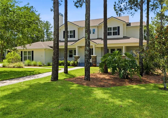 Photo 3 of Single family home for sale at 5251 Summit View Dr, Brooksville, FL 34601 | MLS# W7886055 | Listing updated on 2026-10-04