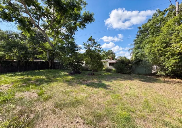 Photo 22 of Sale Pending at 459 Notre Dame Dr, ALTAMONTE SPRINGS, FL 32714 | MLS# O6410768 | Listing updated on 2026-10-08