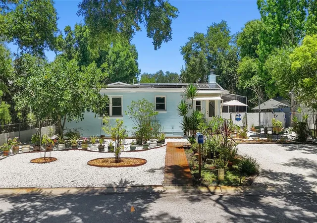 Photo 1 of Single family home for sale at 5005 24th Avenue S, Gulfport, FL 33707 | MLS# TB8512314 | Listing updated on 2026-10-09